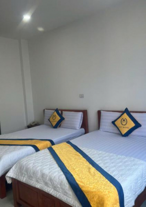 Quốc Minh Trung Hotel